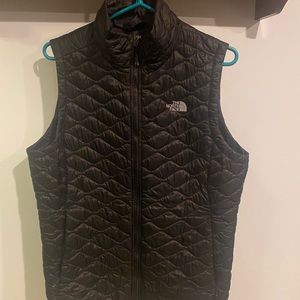 The North Face Women’s Thermoball Eco Vest - L